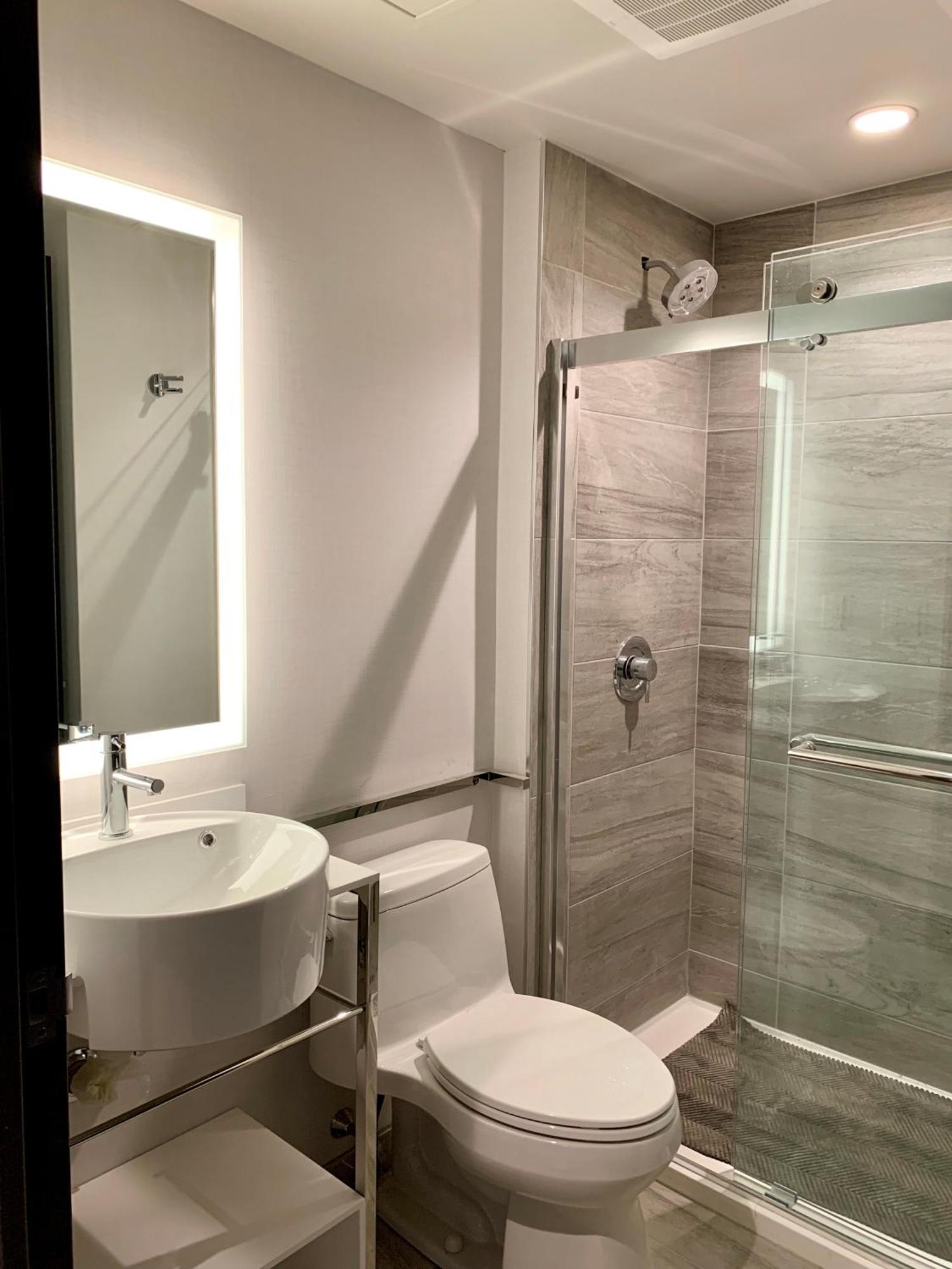 Double Room Two Double Beds,1541008852:JPEG